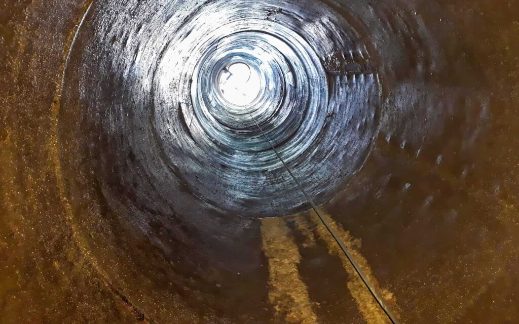 Profivoda Čištění Kopané Studny Pohled Ze Studny